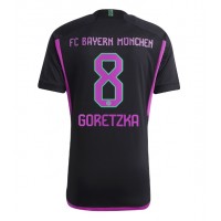 Billiga Bayern Munich Leon Goretzka #8 Borta fotbollskläder 2023-24 Kortärmad